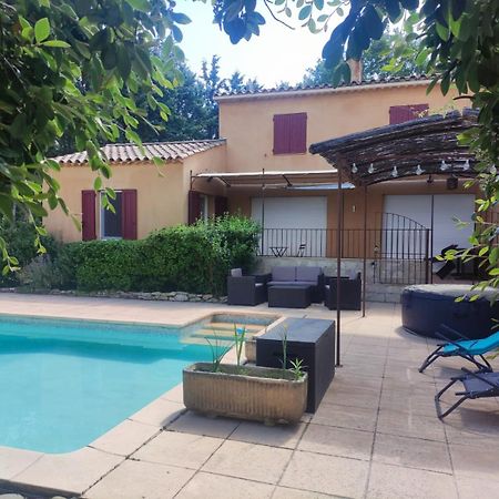 Studio 25M2 Avec Piscine Et Spa, Proche Iter Et Cadarache Apartman Valensole Kültér fotó